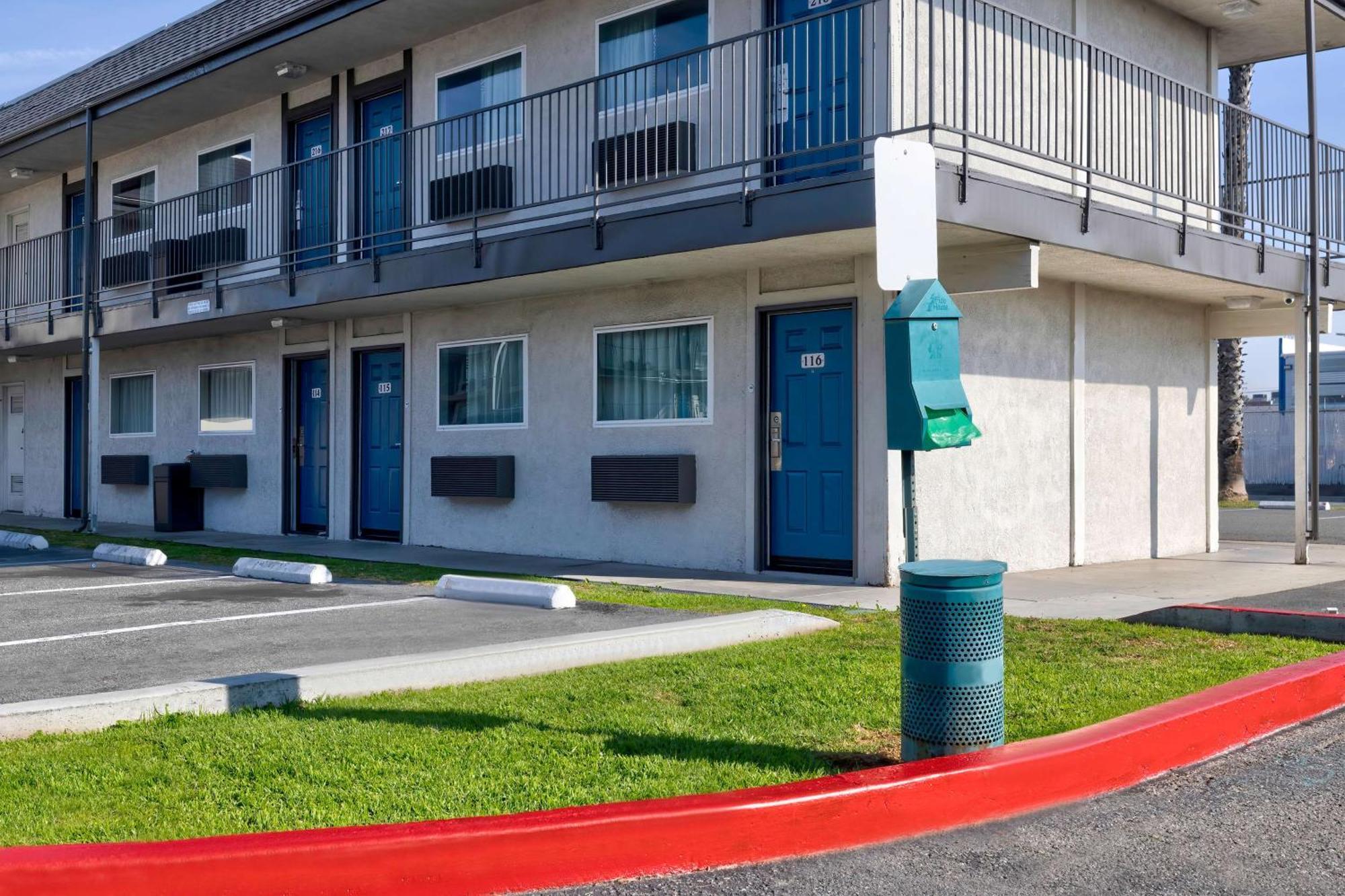 Motel 6-Anaheim, Ca - Fullerton East Exterior foto